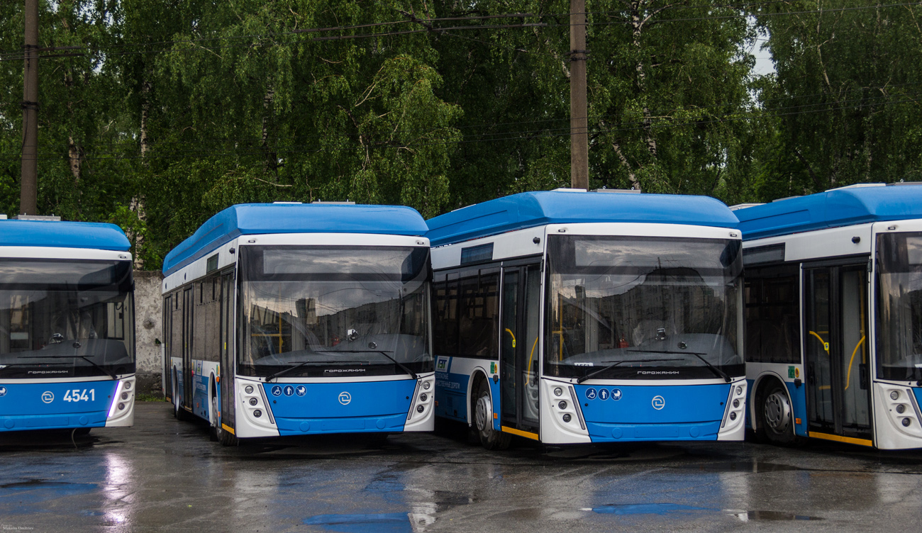 Nowosibirsk, UTTZ-6241.01 “Gorozhanin” Nr. 4553