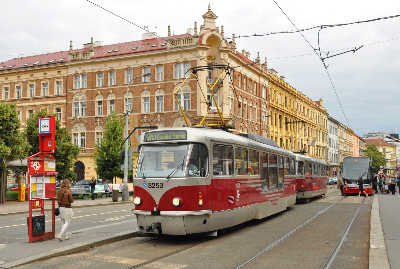 Praha, Tatra T3R.PLF nr. 8253