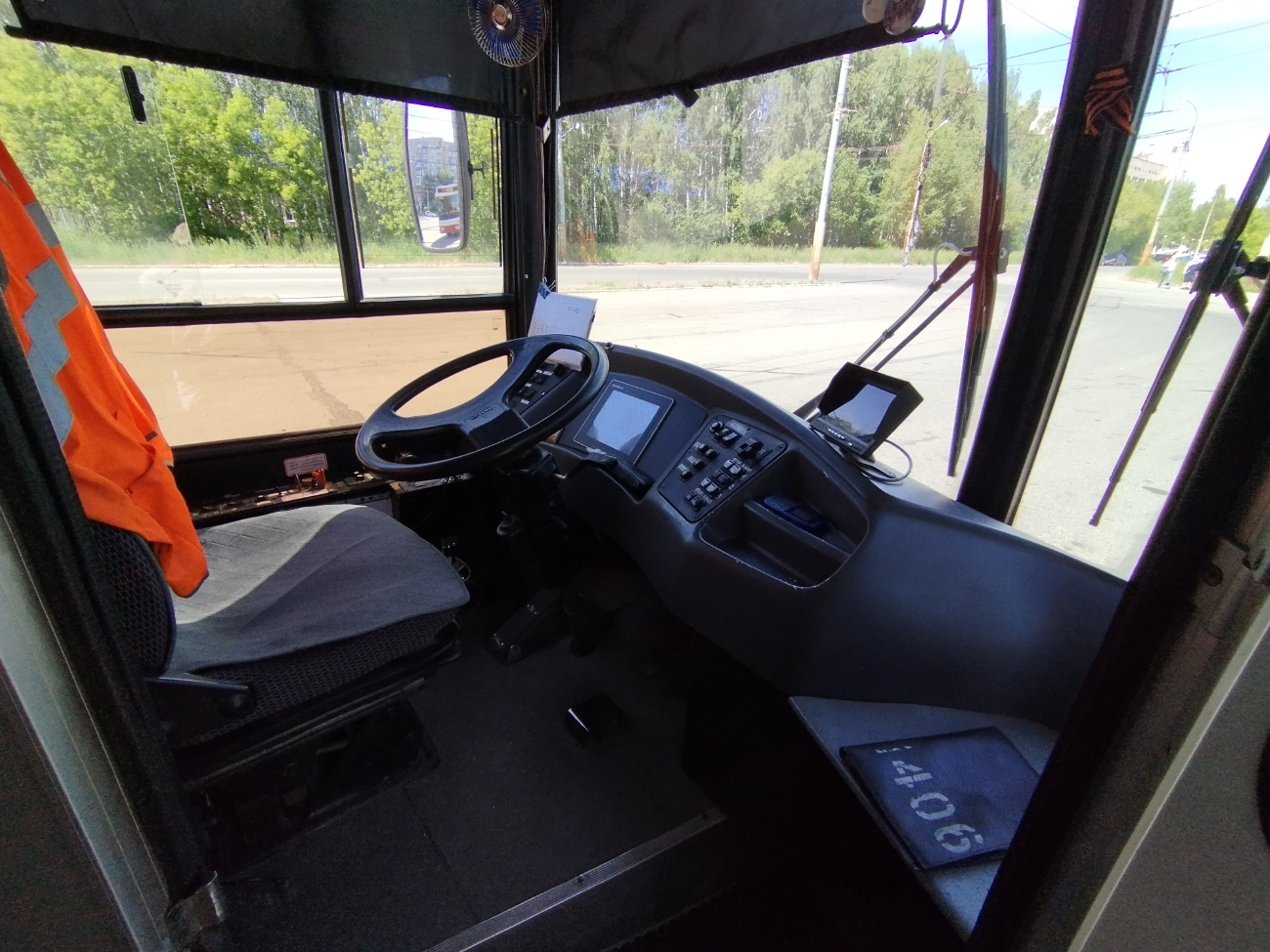 Iževska, SVARZ-MAZ-6235.00 № 1406