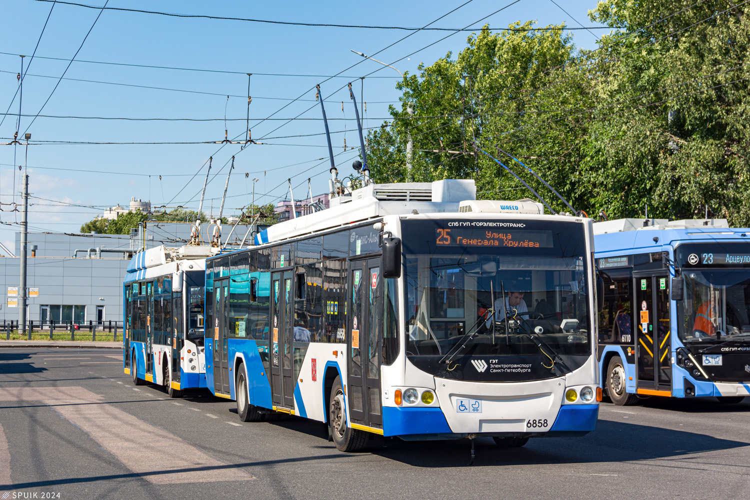 Szentpétervár, VMZ-5298.01 “Avangard” — 6858