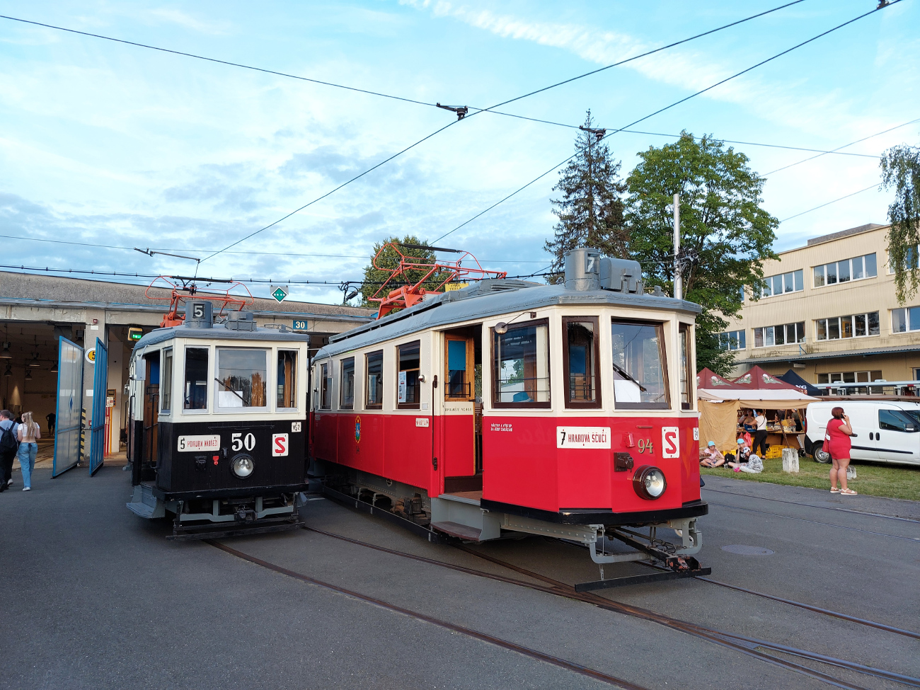 Ostrawa, Vítkovice 2-axle motor car Nr 94