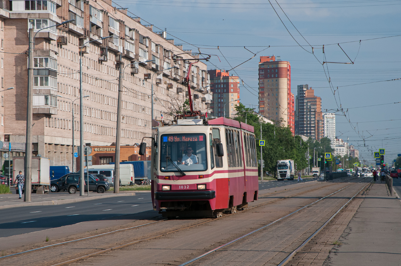 Sankt Peterburgas, LVS-86M2 nr. 1032 Sankt Peterburgas, LVS-86M2 nr. 1032