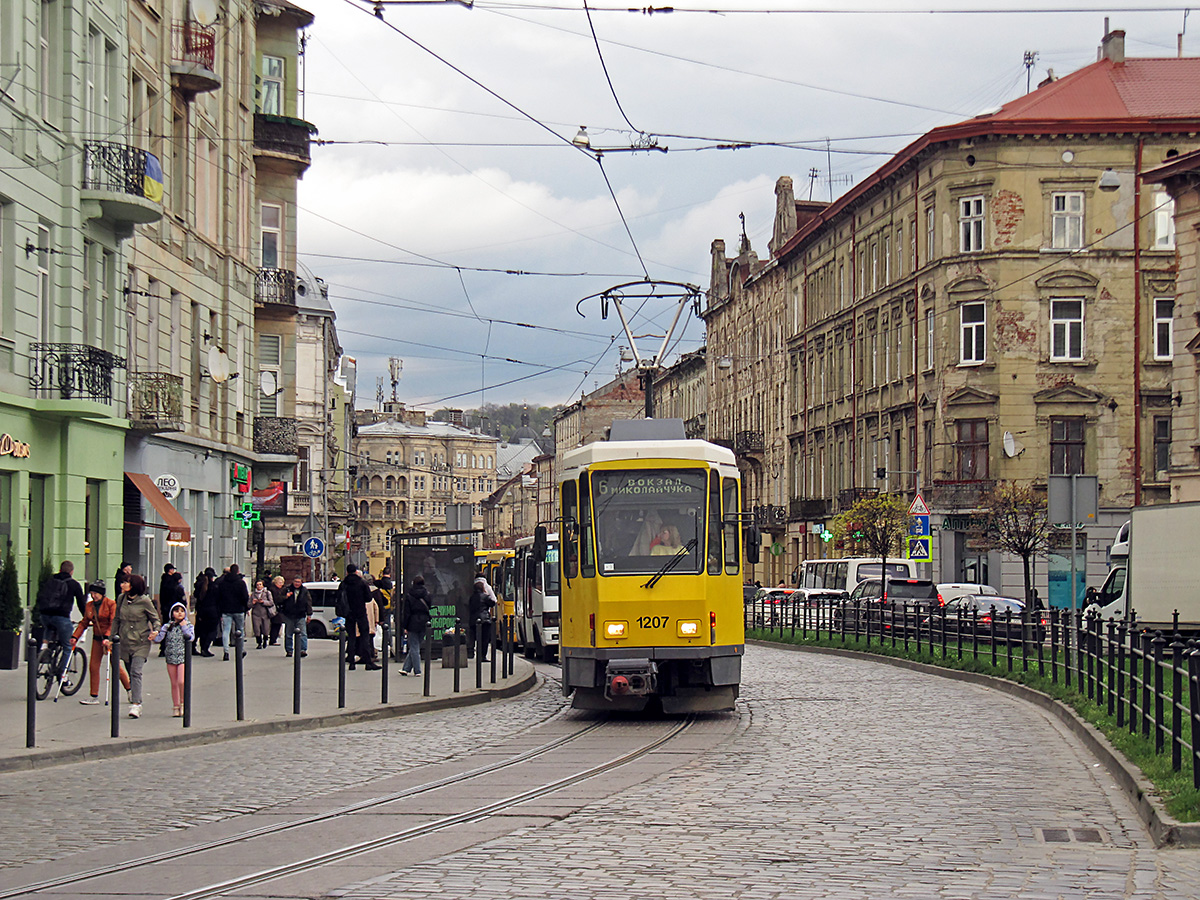 Львов, Tatra KT4DM № 1207