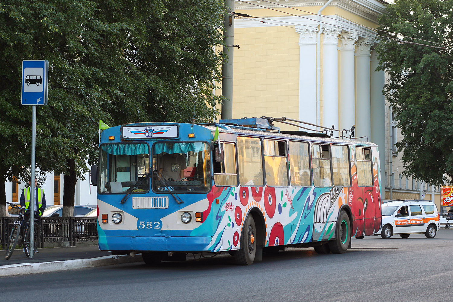 Kirov, ZiU-682G-012 [G0A] č. 582