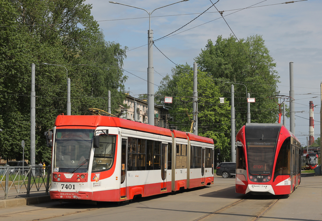 Санкт-Петербург, 71-631-02 № 7401; Санкт-Петербург, 71-923М «Богатырь-М» № 7811