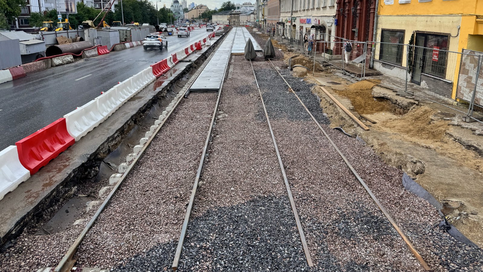 Moscow — Construction of a tram line on Sergiya Radonezhskogo Street