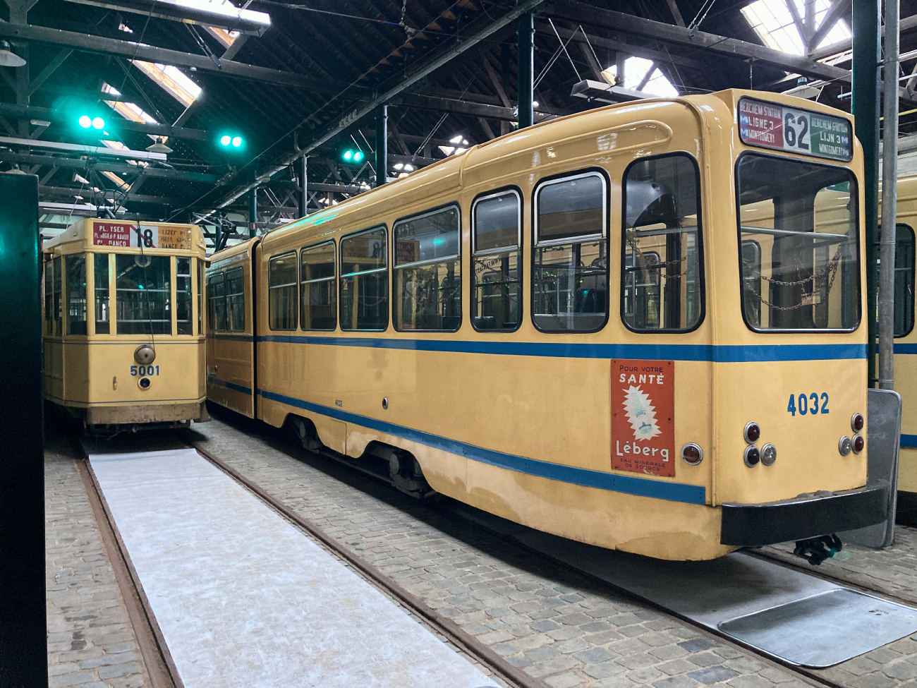 Brüssel, STIB/MIVB series 4000 Nr. 4032