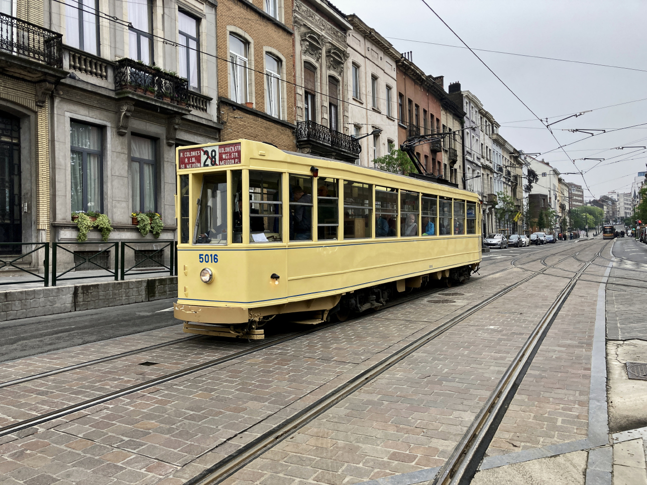 Брюссель, MIVB/STIB Series 5000 № 5016; Брюссель — Трамвайные линии и инфраструктура