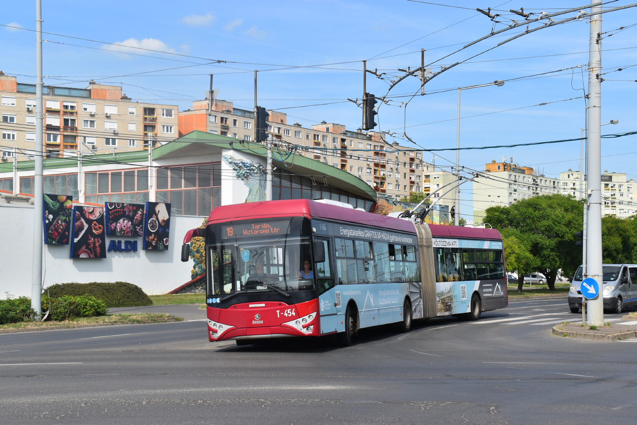 Сегед, Ikarus-Škoda Tr187.2 № T-454