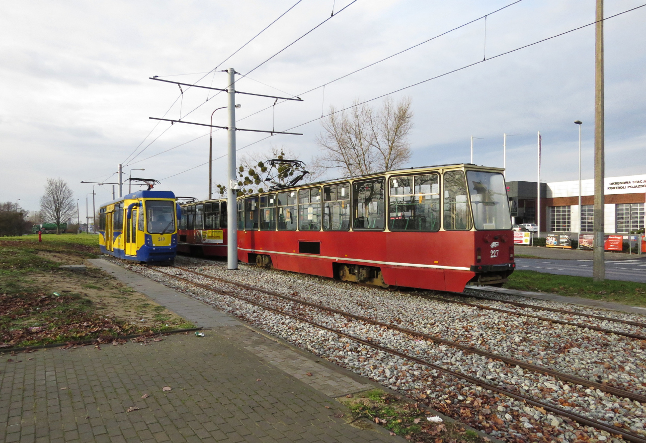 Торунь, Konstal 805NaND № 249; Торунь, Konstal 805Na № 227