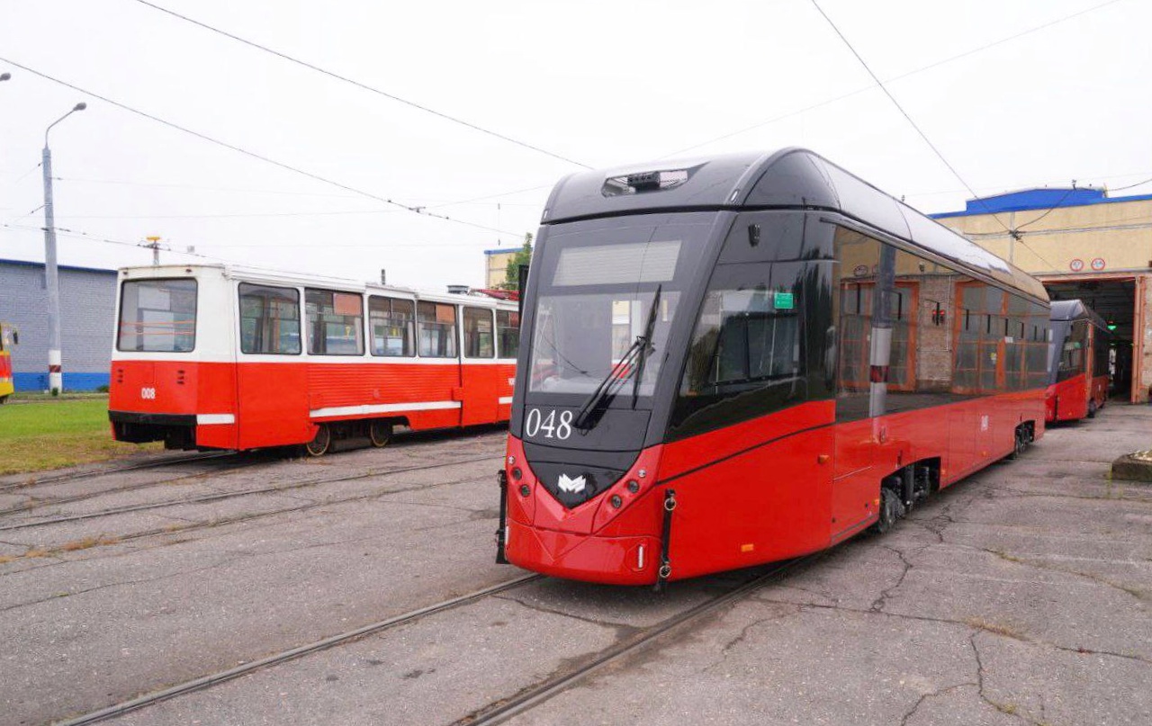 Мозырь, БКМ Т811 № 048