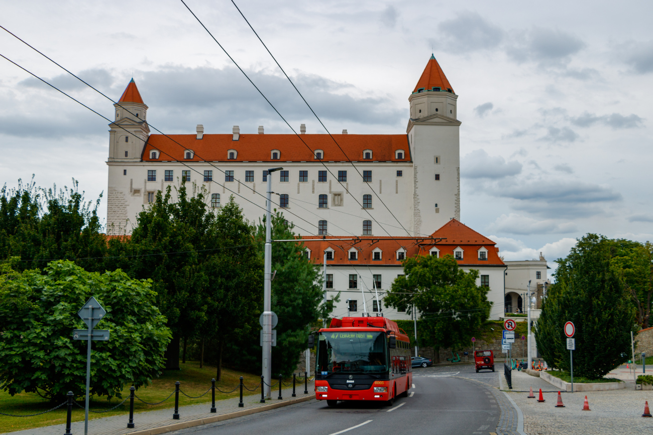 Pozsony, Škoda 30Tr SOR — 6005