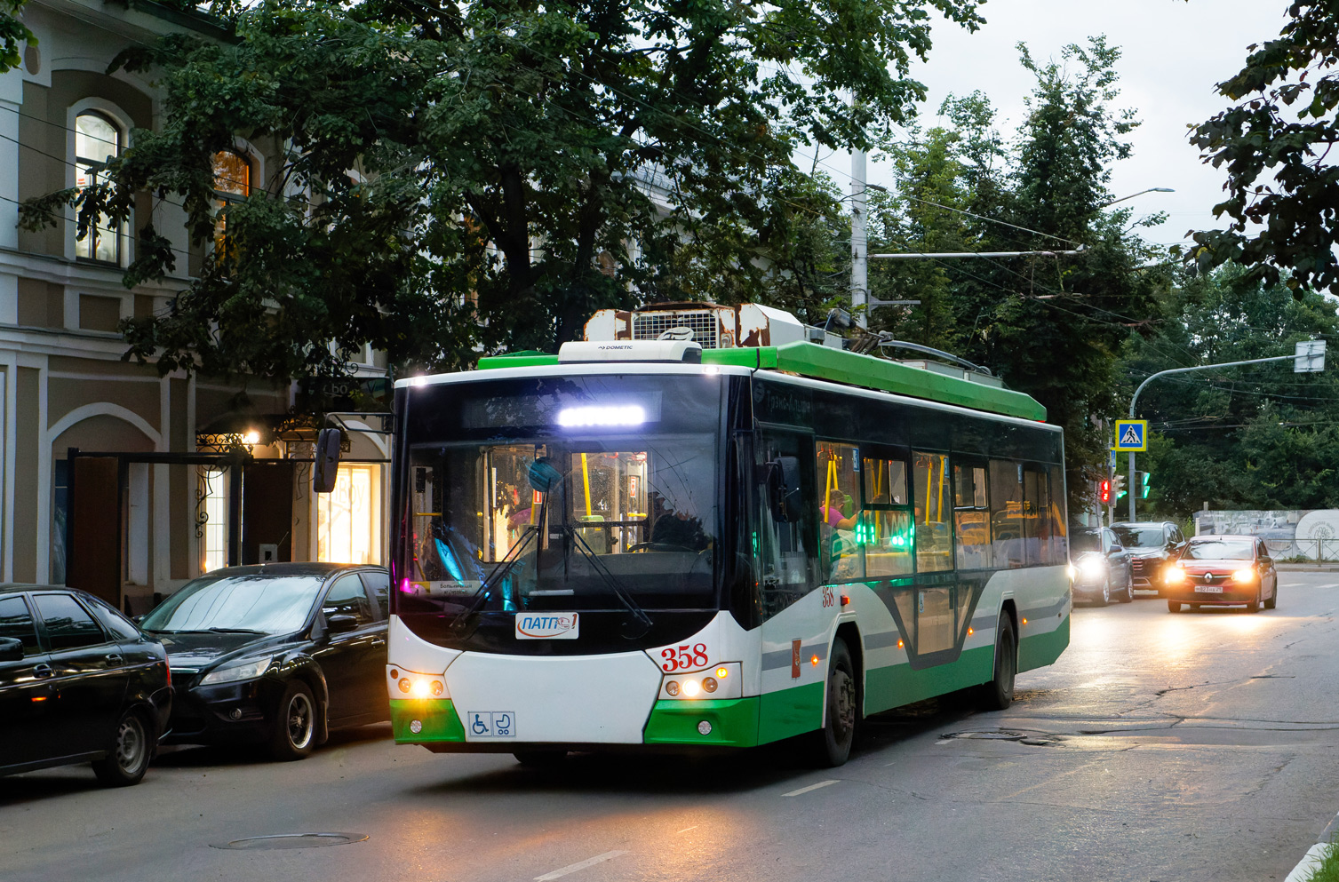 Вологда, ВМЗ-5298.01 «Авангард» № 358