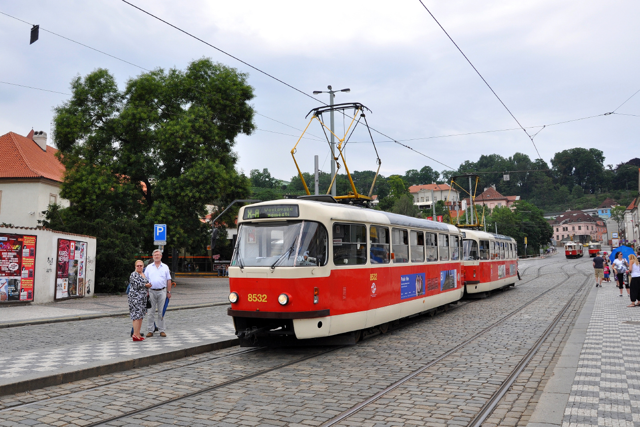 Прага, Tatra T3R.P № 8532