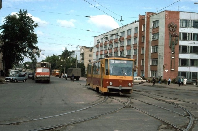 Tver, Tatra T6B5SU № 136; Tver — Streetcar lines: Central district; Tver — Tver streetcar in the 1990s.