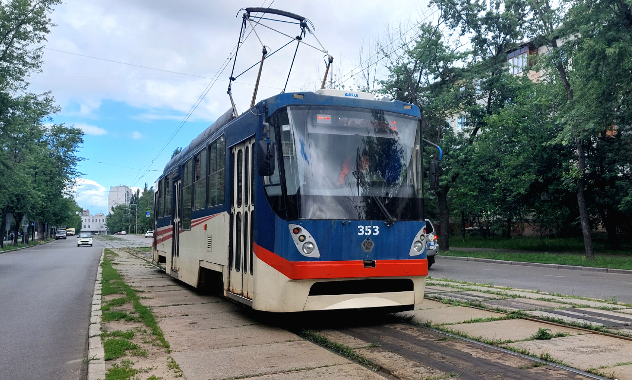 Киев, К1М № 353