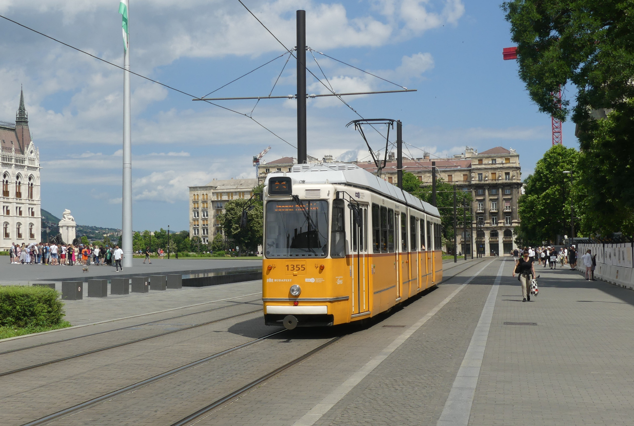 Budapest, Ganz-Hunslet KCSV7 # 1355