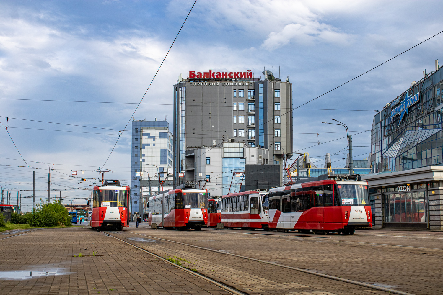 Санкт-Петербург, 71-152 (ЛВС-2005) № 1103; Санкт-Петербург, 71-152 (ЛВС-2005) № 1117; Санкт-Петербург, 71-153 (ЛМ-2008) № 1428