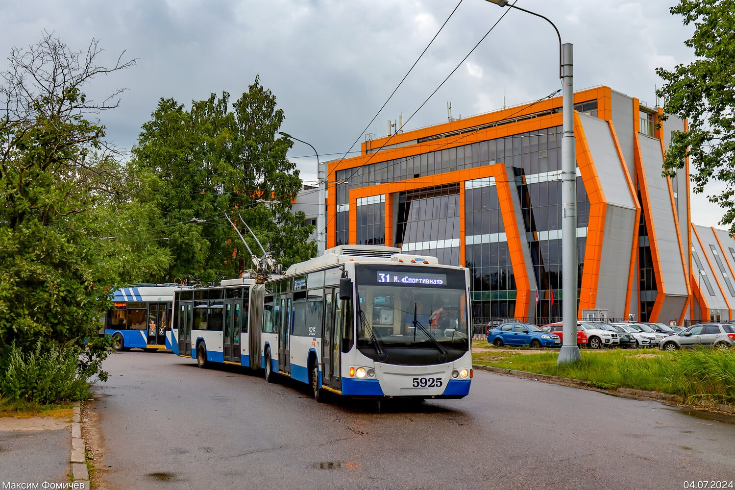 Sankt Petersburg, VMZ-62151 “Premier” Nr. 5925