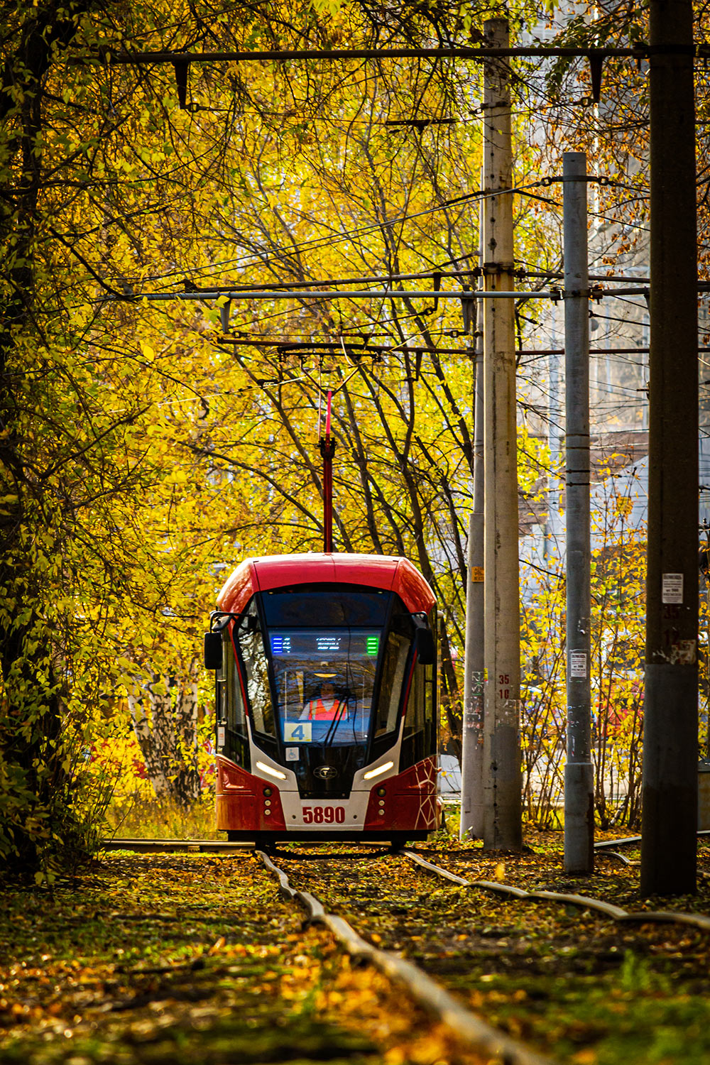 Пермь, 71-911ЕМ «Львёнок» № 5890