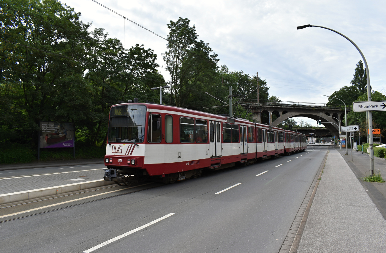 Duisburg, Duewag B80C Nr. 4705