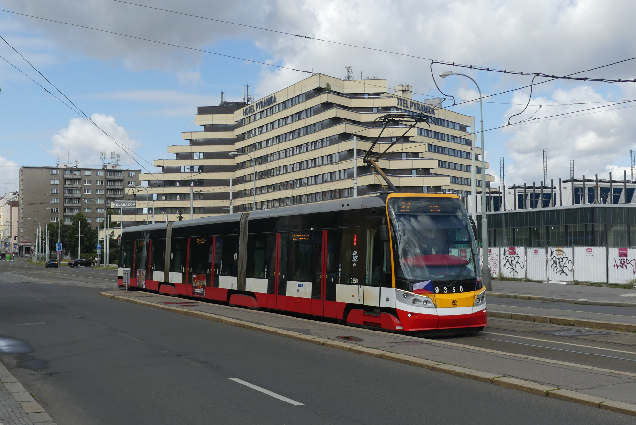 Praga, Škoda 15T4 ForCity Alfa Praha Nr 9350
