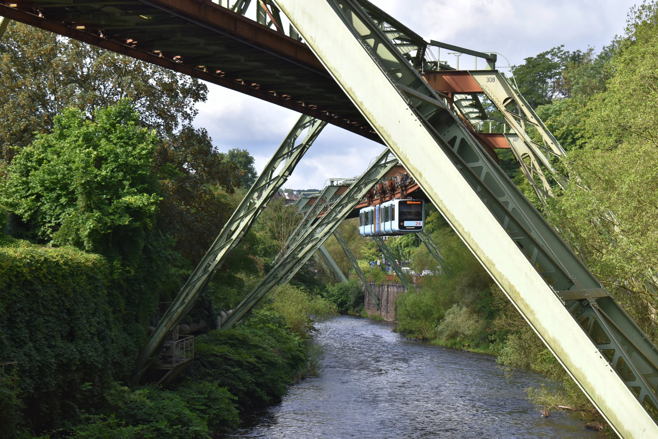 Вупперталь, GTW2014 № 24