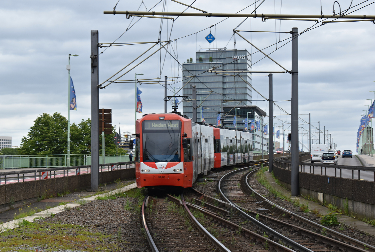 Кёльн, Bombardier K4500 № 4512