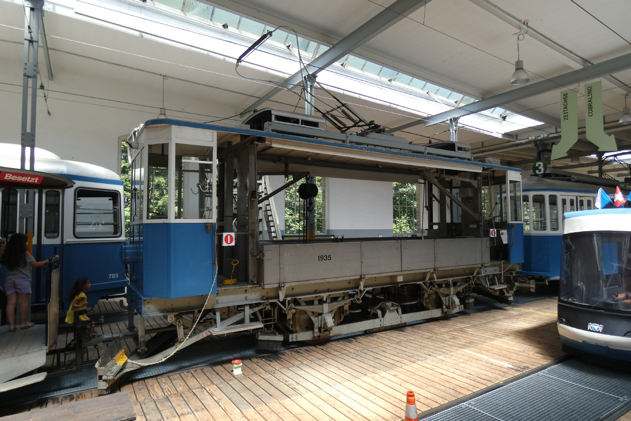 Zürich, Freight motor car č. 1935