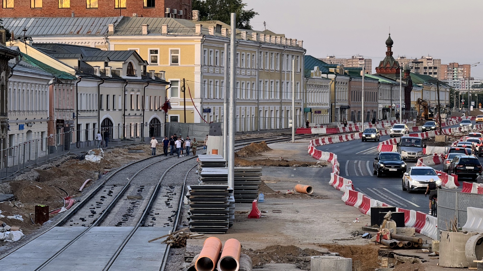 Москва — Строительство трамвайной линии на улице Сергия Радонежского