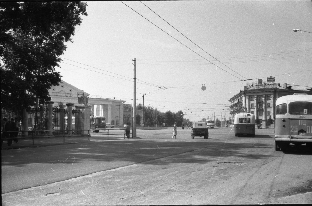 Тверь, ЗиУ-5Г № 1; Тверь — Старые фотографии (1917—1991); Тверь — Троллейбусные линии: Московский район (линия до пос. Химинститута)