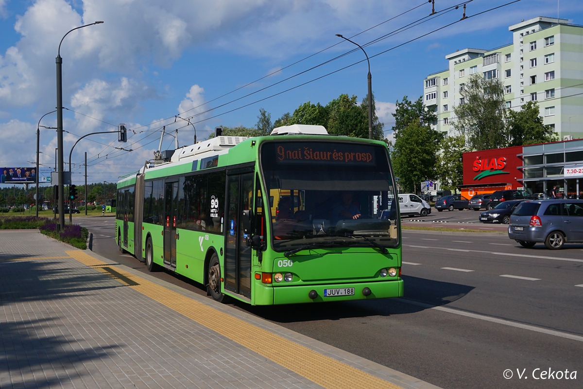 Каунас, Berkhof Premier AT18 № 050