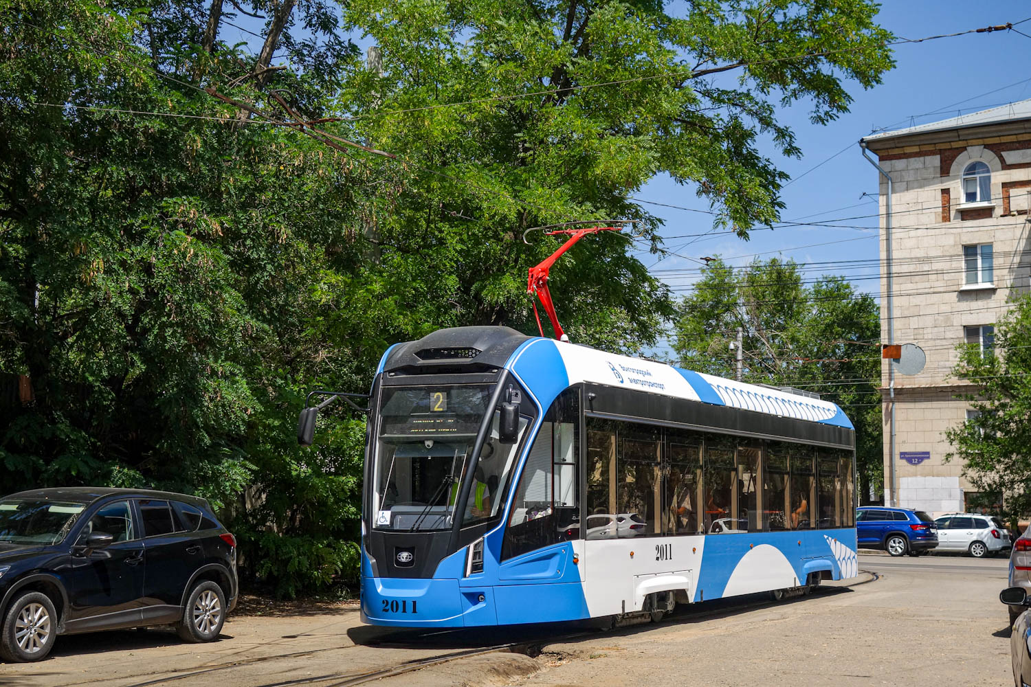 Волгоград, 71-911ЕМ «Львёнок» № 2011