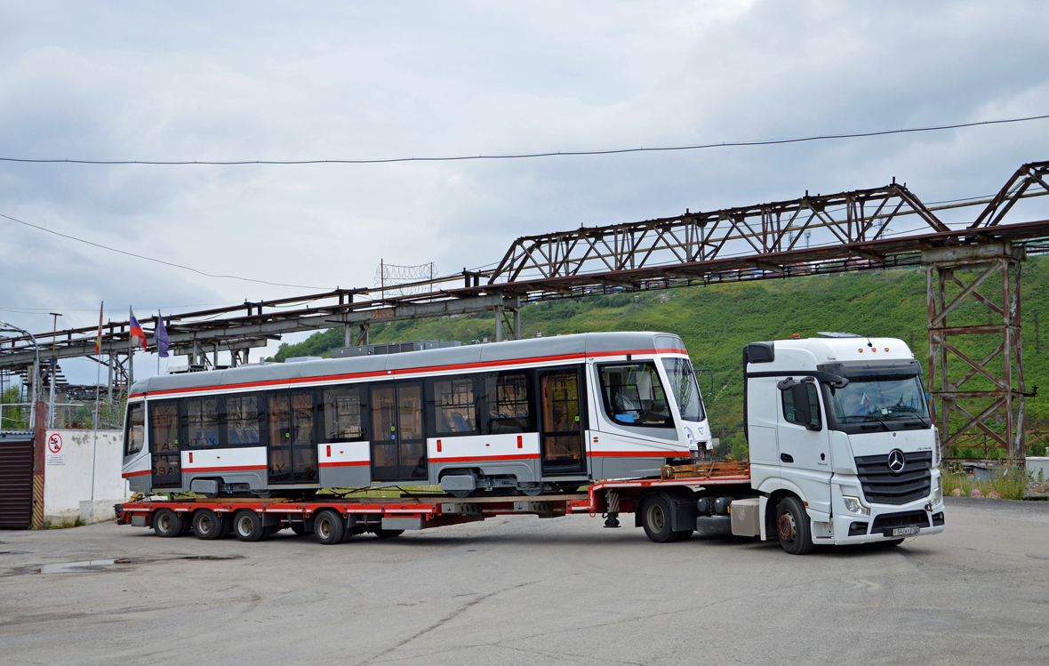 Краснодар, 71-628-01 № 600; Усть-Катав — Трамвайные вагоны для Краснодара