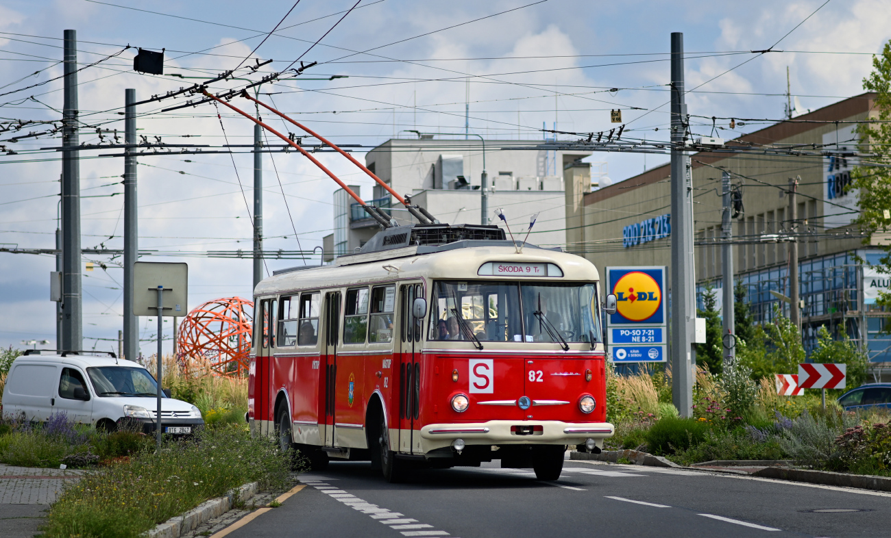 Острава, Škoda 9TrH23 № 82