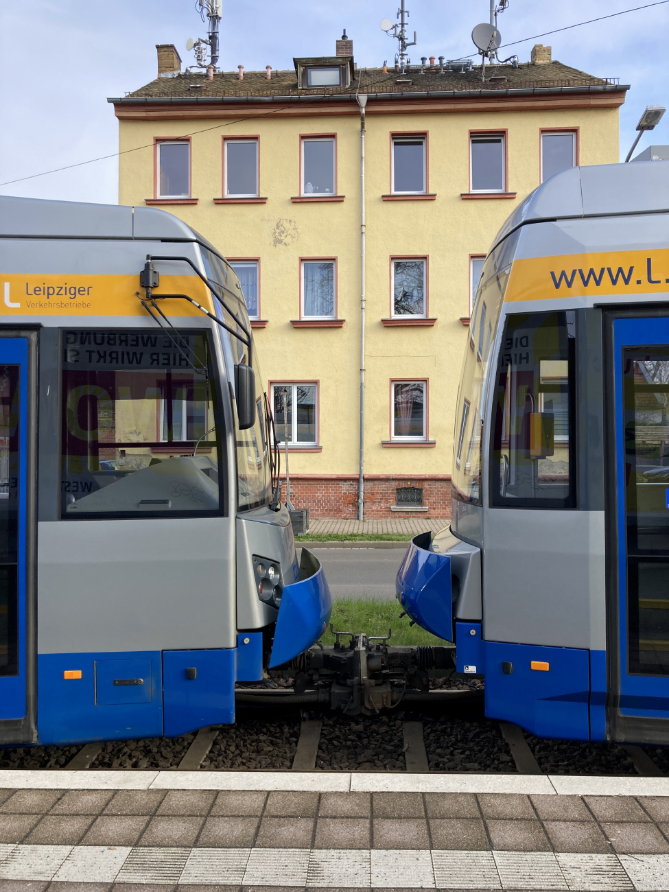 Leipzig, HeiterBlick NGTW6L № 1330; Leipzig, HeiterBlick NGTW6L № 1347 Leipzig, HeiterBlick NGTW6L № 1330; Leipzig, HeiterBlick NGTW6L № 1347