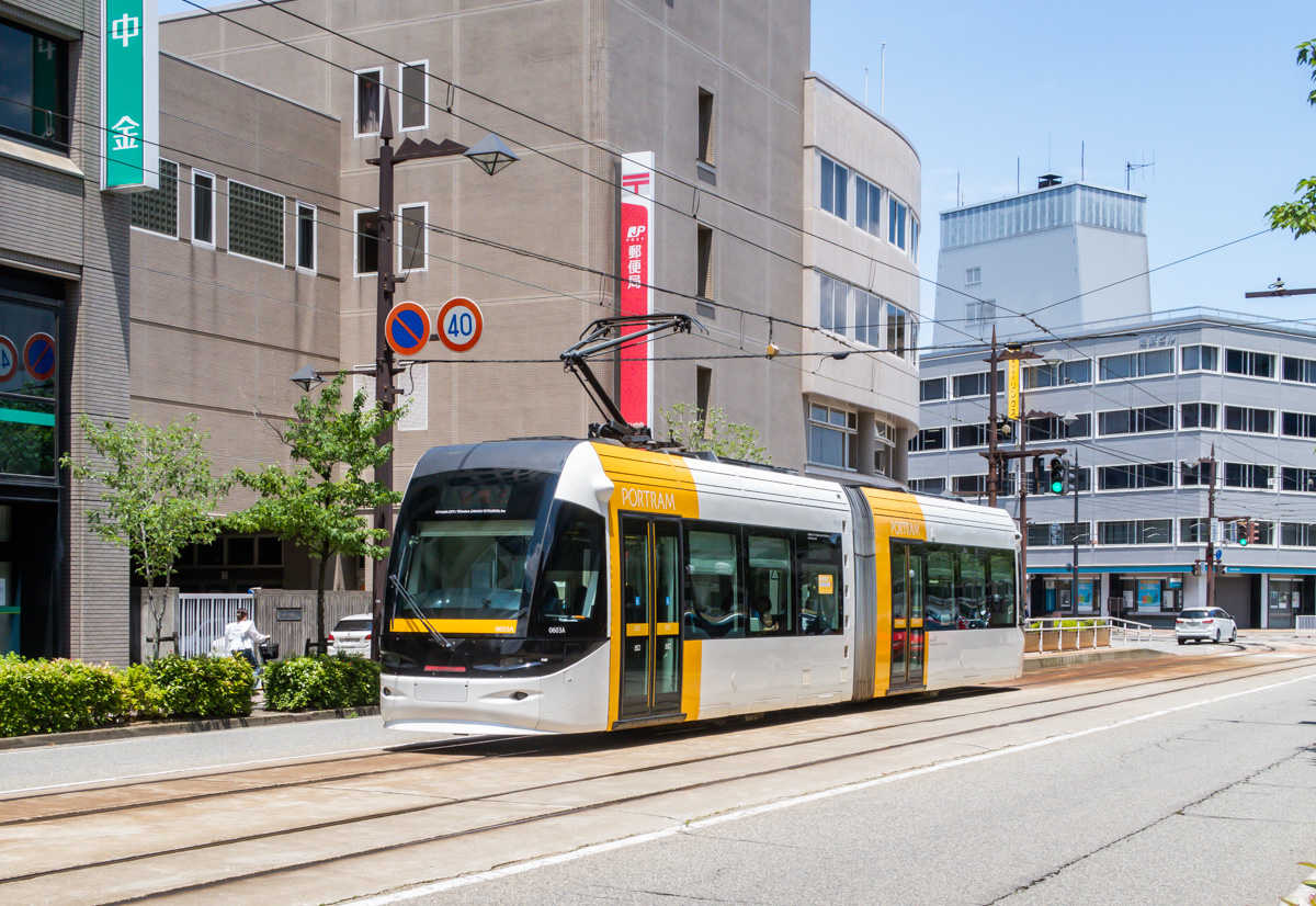 Тояма, Niigata/Bombardier TLR0600 № 0603