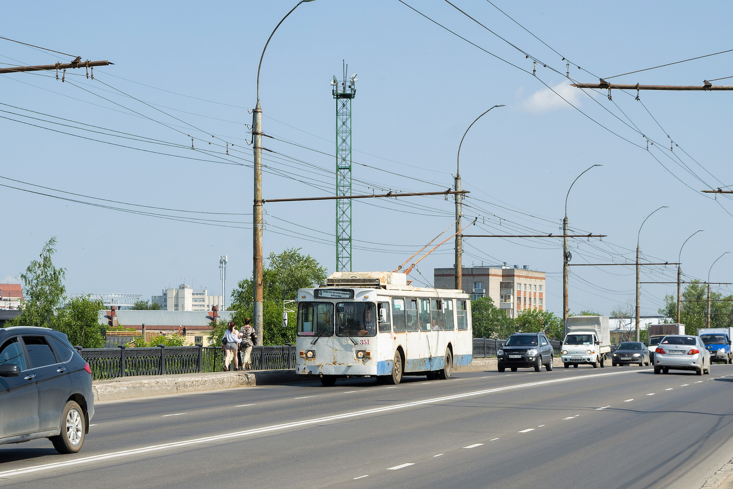 Вологда, ЗиУ-682ГМ1 (с широкой передней дверью) № 351