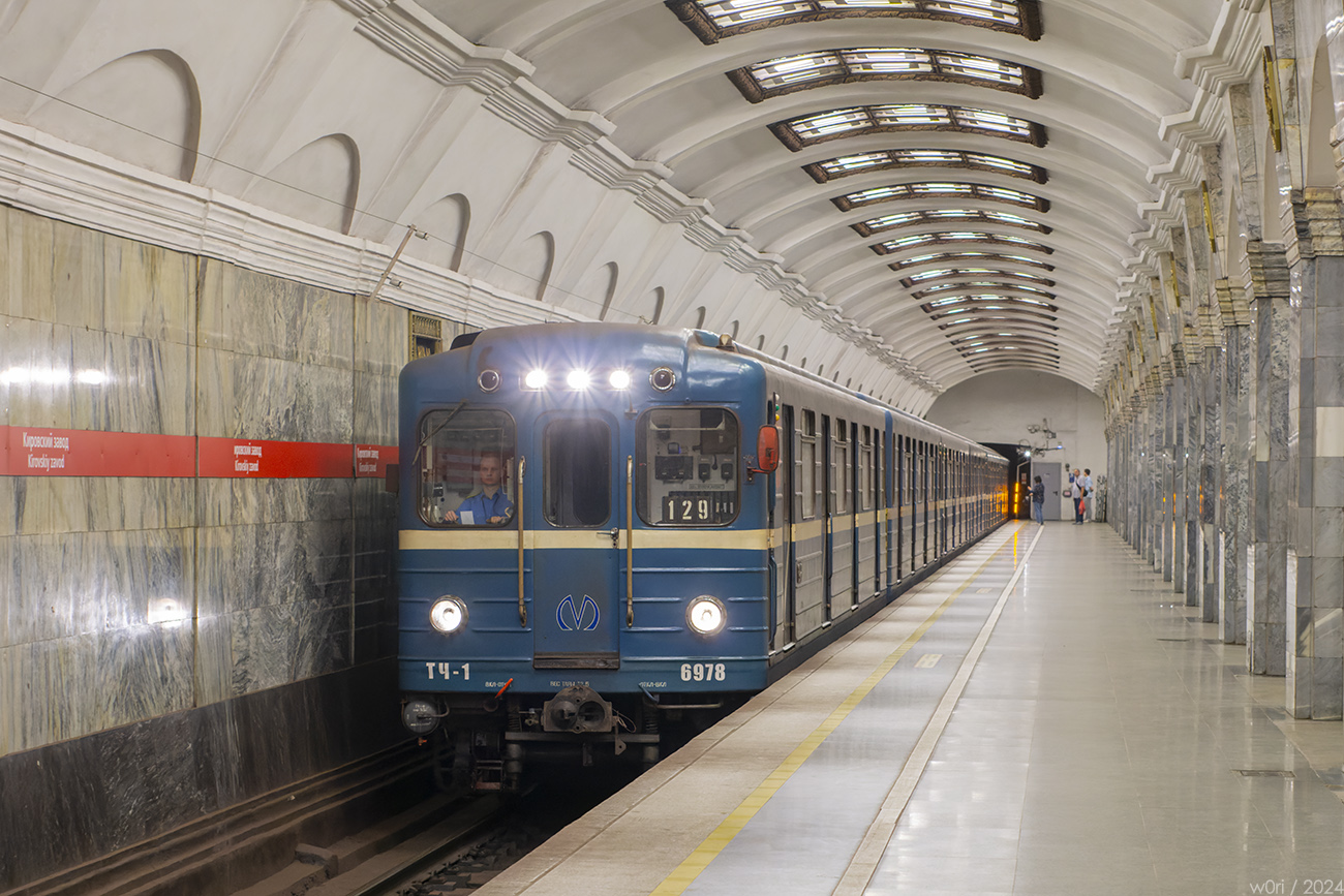 Санкт-Петербург, Ема-502 № 6978 Санкт-Петербург, Ема-502 № 6978