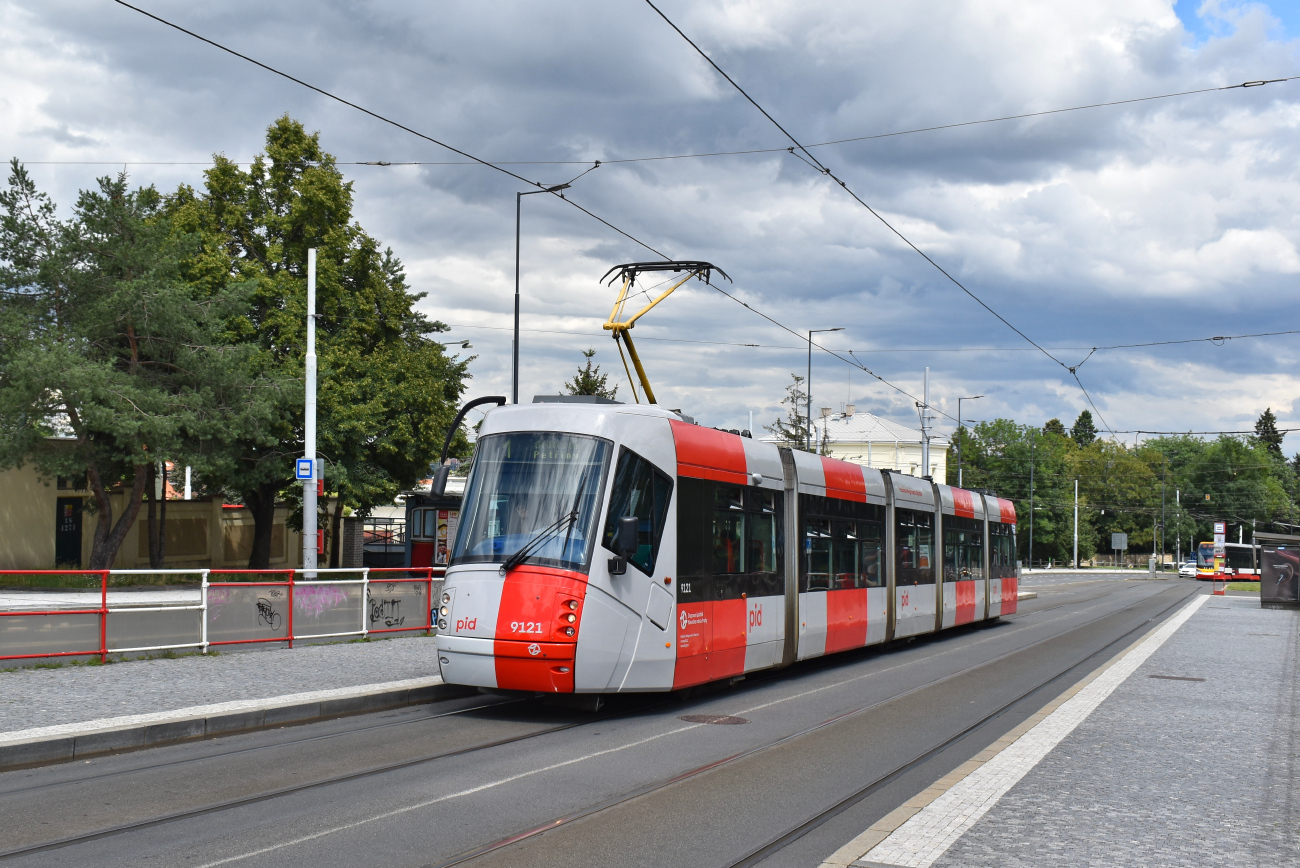 Прага, Škoda 14T Elektra № 9121