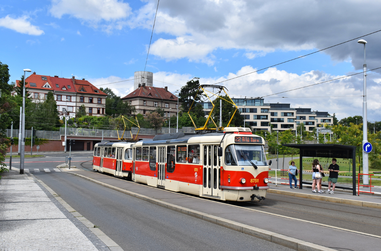 Praga, Tatra T3R.PLF Nr 8751