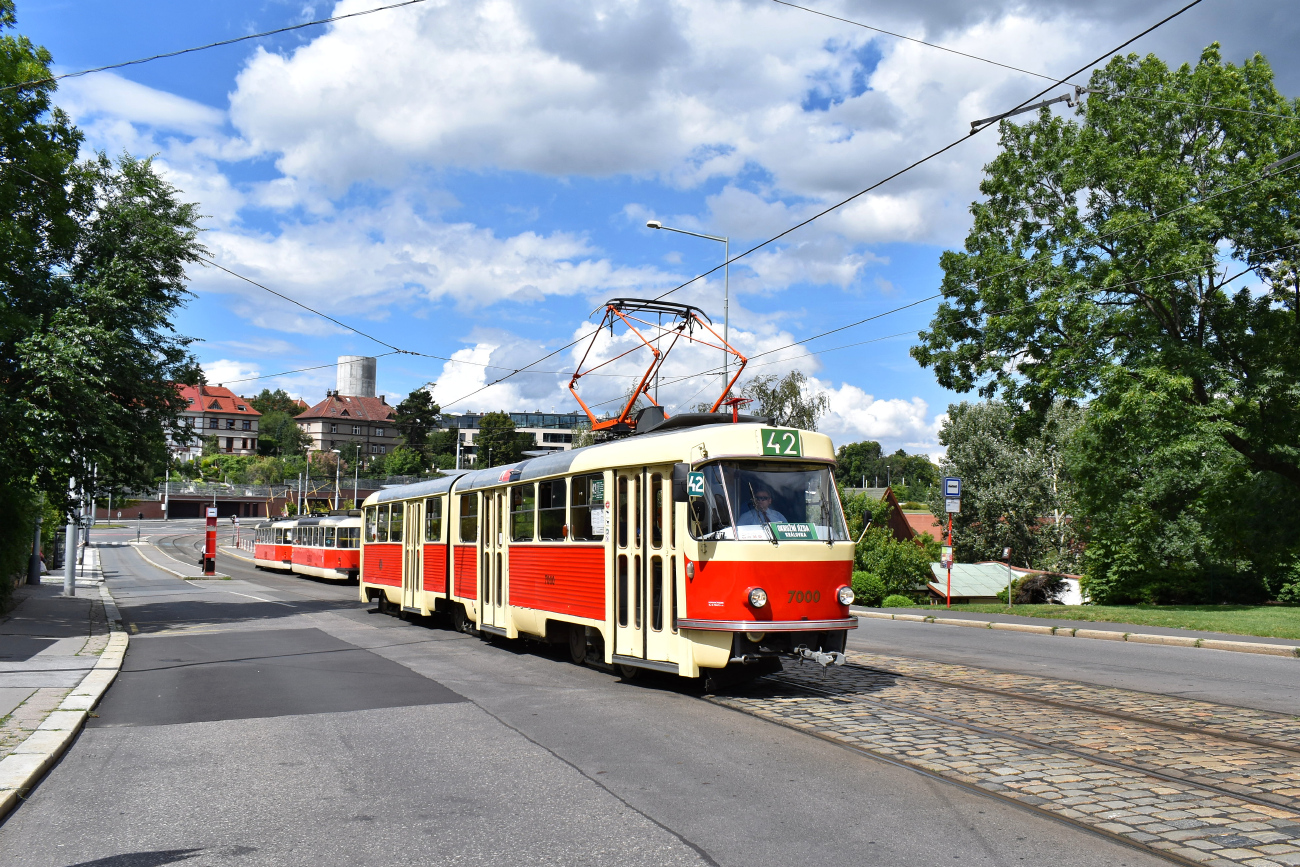 Praha, Tatra K2 č. 7000