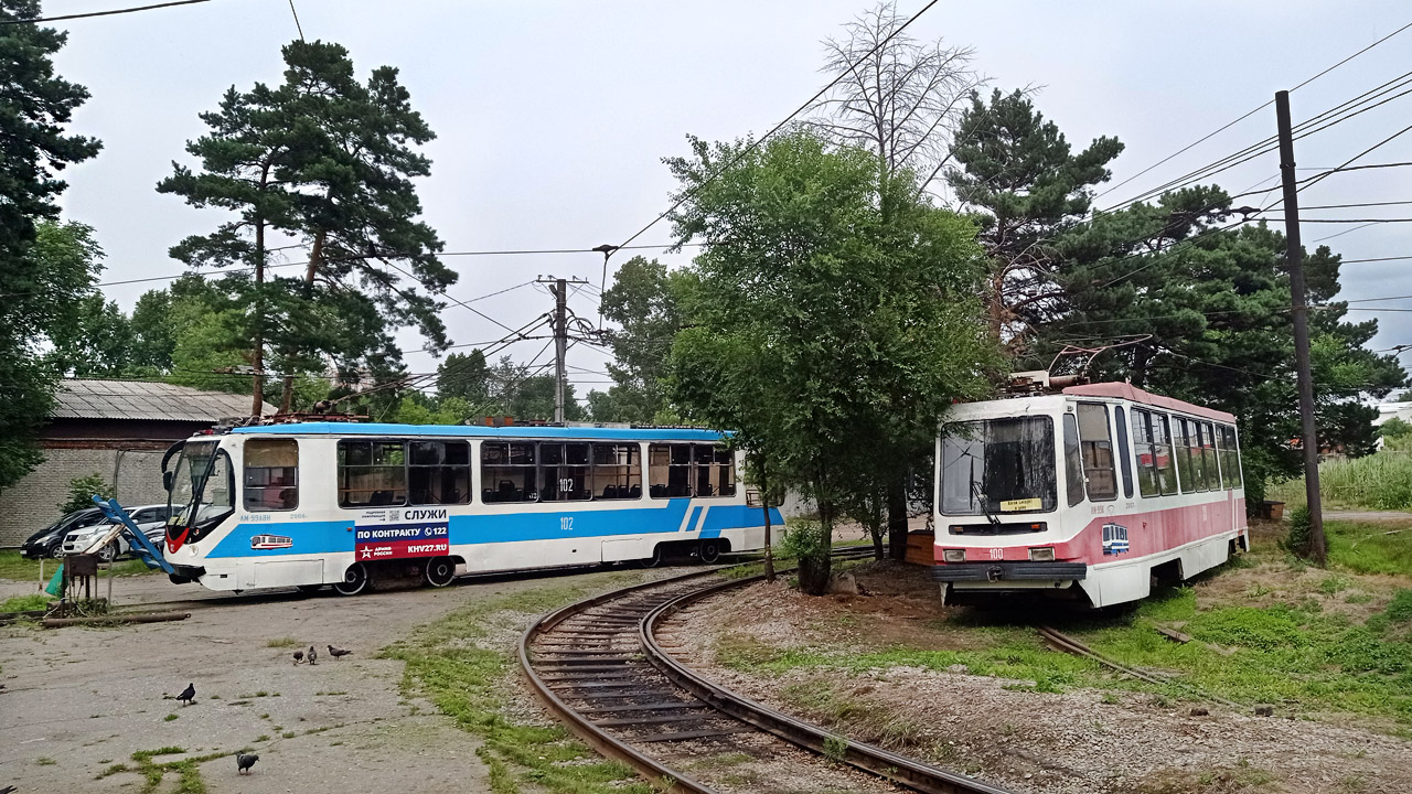 Хабаровск, 71-134А (ЛМ-99АВН) № 102; Хабаровск, 71-134К (ЛМ-99К) № 100