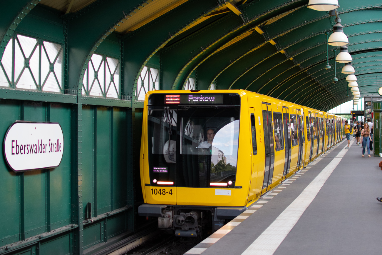 Берлин, BVG IK18 № 1048-4