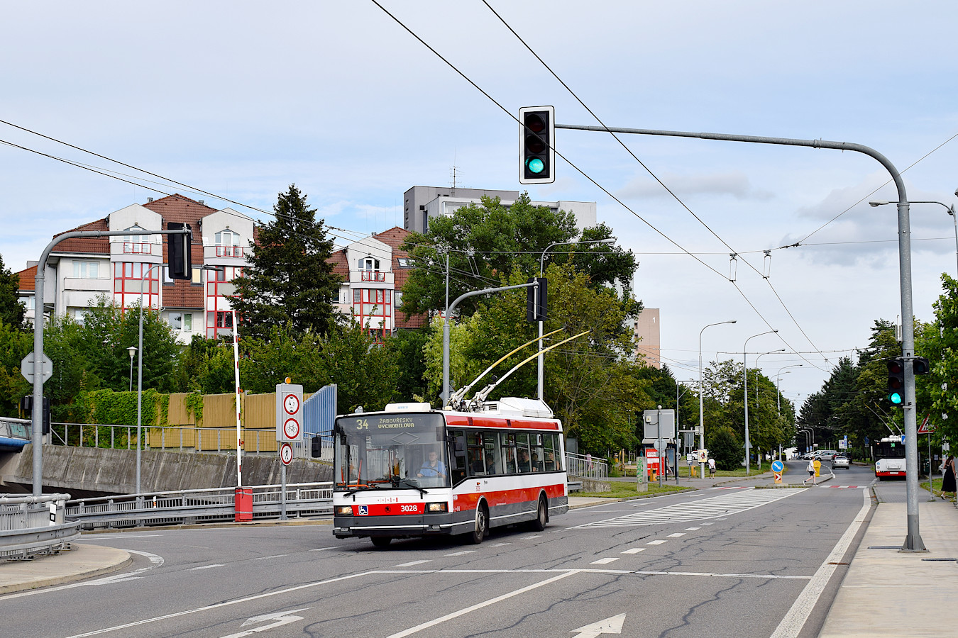 Брно, Škoda 21Tr № 3028