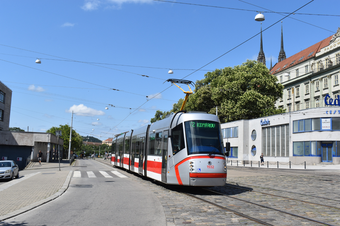 Брно, Škoda 13T Elektra № 1932