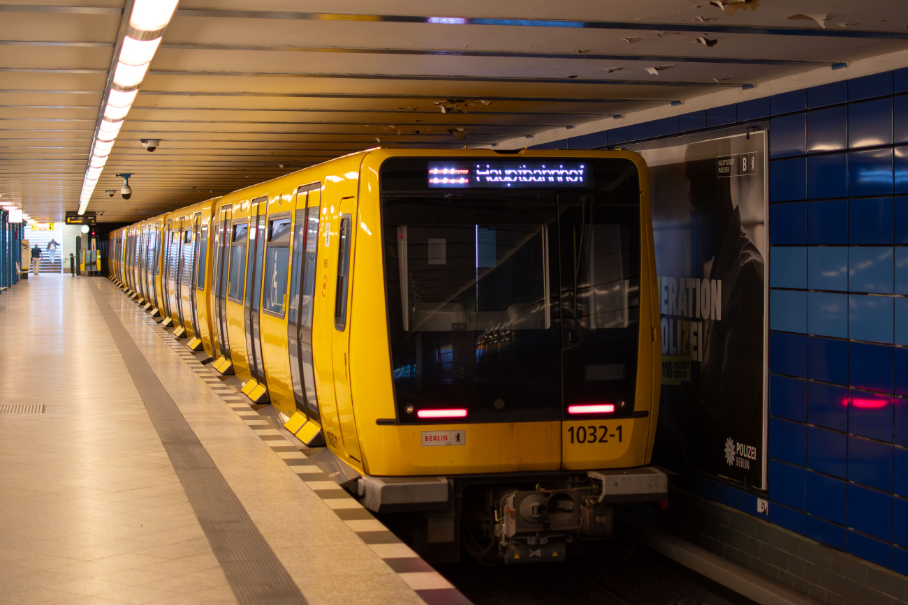 Берлин, BVG IK17 № 1032-1