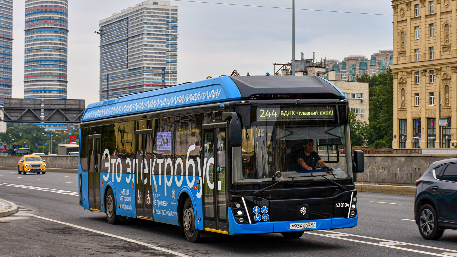 Москва, ЛиАЗ-6274 № 430104