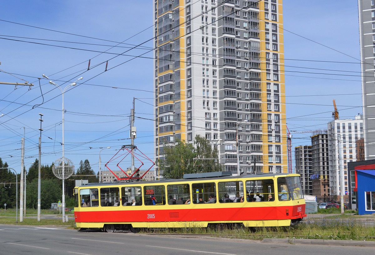 Ižkar, Tatra T6B5SU # 2005