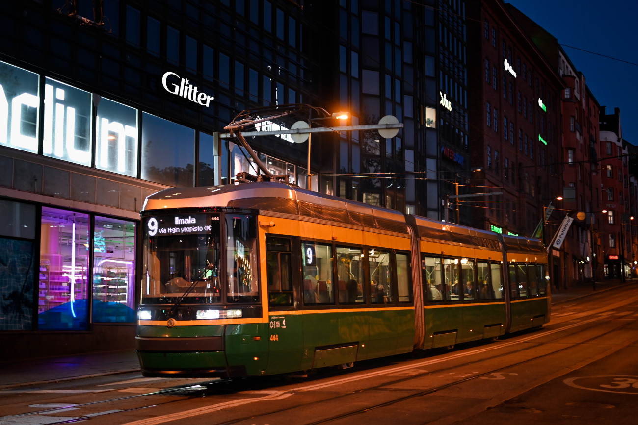 Хельсинки — Эспоо, Škoda ForCity Smart Artic MLNRV3 № 444